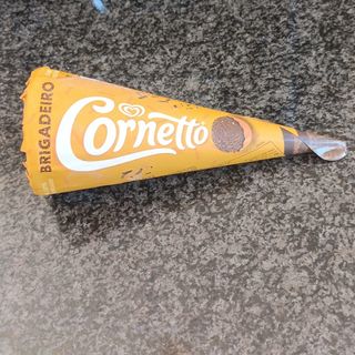 Cornetto brigadeiro