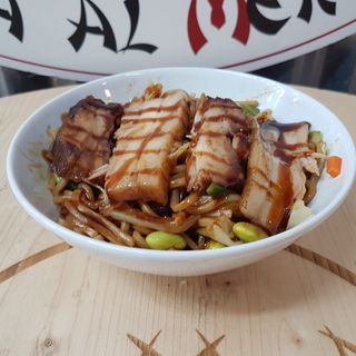 Yakisoba De Cerdo