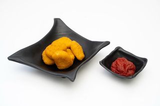 Наггетсы с кетчупом (6шт)