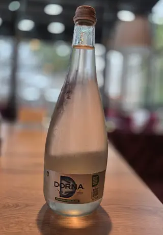 Apă minerală plată Dorna