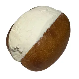 Maritozzo con panna
