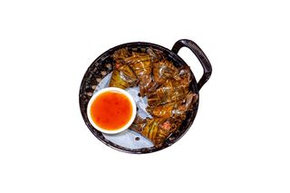 Kai hor baithong - 6 pezzi (pollo avvolto foglia di banana)