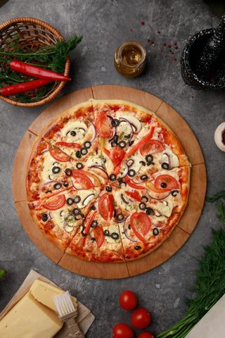 С телятиной в томатном соусе