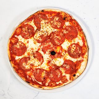 Pepperoni pizza