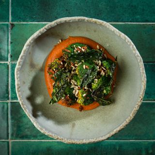 Brokoli "romesco" (Vegansko | Posno)