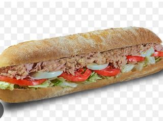 Bocadillo De Huevo Y Atún