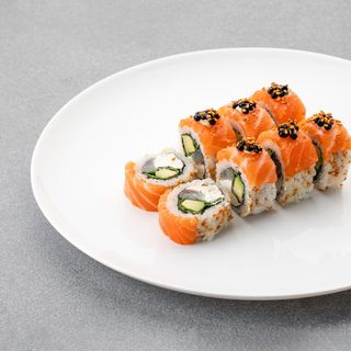 Рол з сібасом та лососем