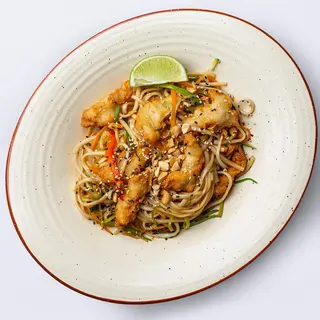 Wok s piletinom