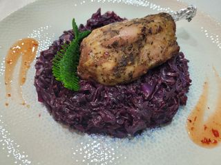 Aripioara purcel cu varza roșie