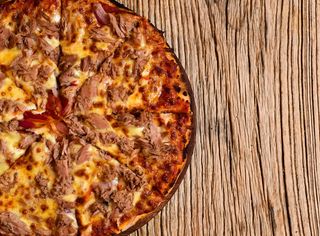 Pescatora Pizza Large