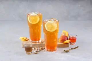 Iced Cardamom Peach Tea