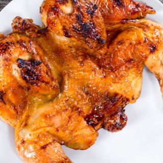 1/2 Frango com batata e arroz 