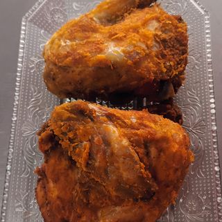 Pollo (2 Pzs.) Y Papas (1 Ud.)