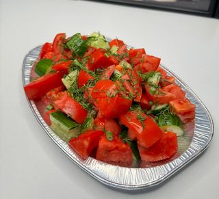 Свежий салат (250г)