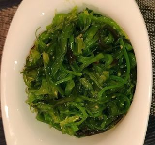 Ensalada Y Algas De Wakame