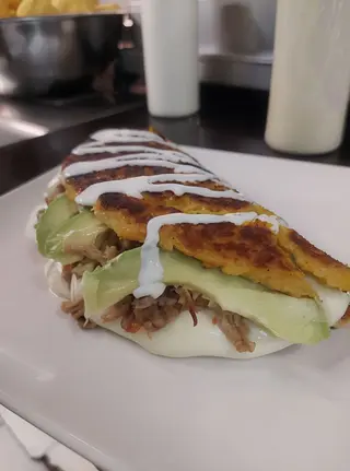 Cachapa pernil