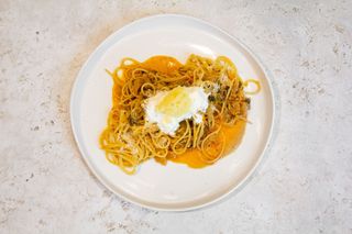 Паста з кімчі, страчателою та ікрою мойви, 320 г