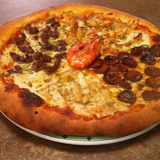 Pizza Cuatro Estaciones Mediana