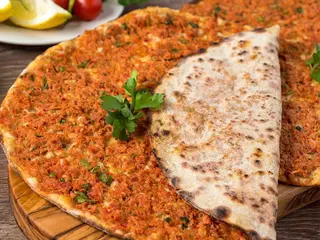 Pizza Turca Solo Carne ternera