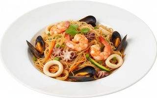 Spaghetti di riso con misto mare