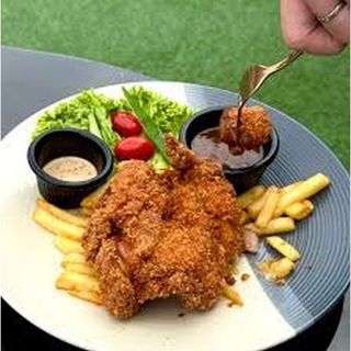 Fried chicken with cheese