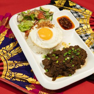 Bento Beef Rendang 