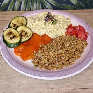 Remenat d’ous amb all i julivert