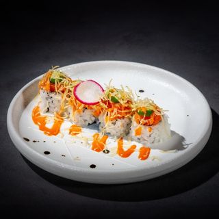 182. Uramaki spicy sake