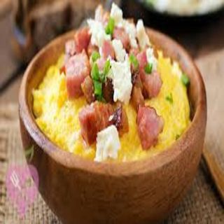 Банош зі шкваркамита Бринзою (270г)