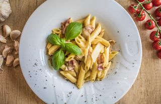 Penne alla carbonara
