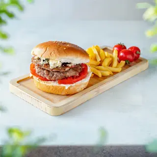 Dupli blu kadilak burger i pomfrit