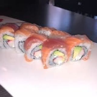 U13. Rainbow roll 8 pezzi