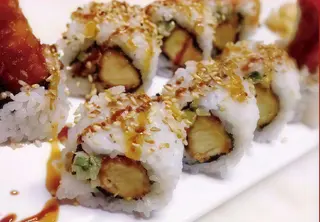 88. Sushi California De Pollo (4 Uds.)