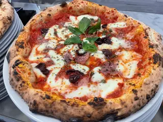 Lica pizza