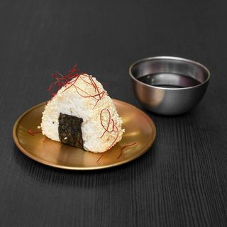 180. Onigiri miura