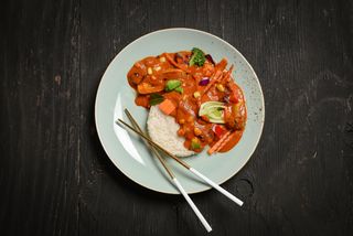 Crveni kari sa kokosovim mlekom