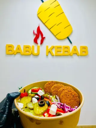 Sałatka Falafel