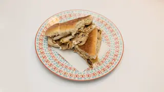 Panirana punjena piletina