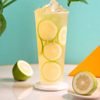 Chá Iced de Verde e Limão  Grande