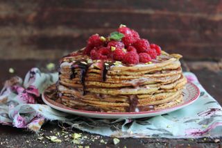 Палачинкова торта асорти