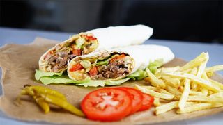 Донер в лаваше говяжий (1,5порц.)