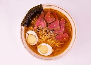 Рамен с копченостями