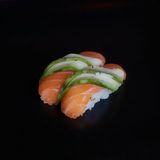 Nigiri Saumon Avocat