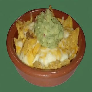 Nachos Con Cheddar Y Guacamole