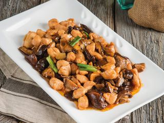 Курица с грибами