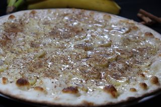 Banana (Pizza Média)