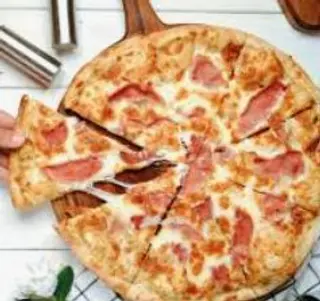 Pizza Brava Tomate (Familiar)