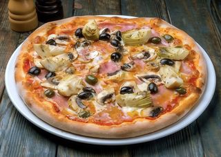 Pizza Cuatro Estaciones (30 Cm.)