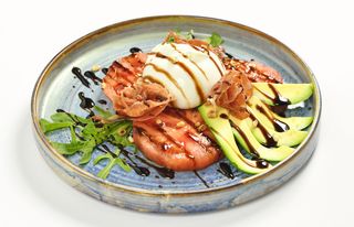 Салата Бурата с розов домат (350г)