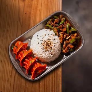 Rice Mix Pollo Kung Pao 宮爆雞丁米飯套餐